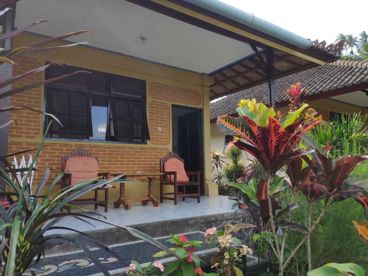 Rijasa Homestay Karangasem エクステリア 写真