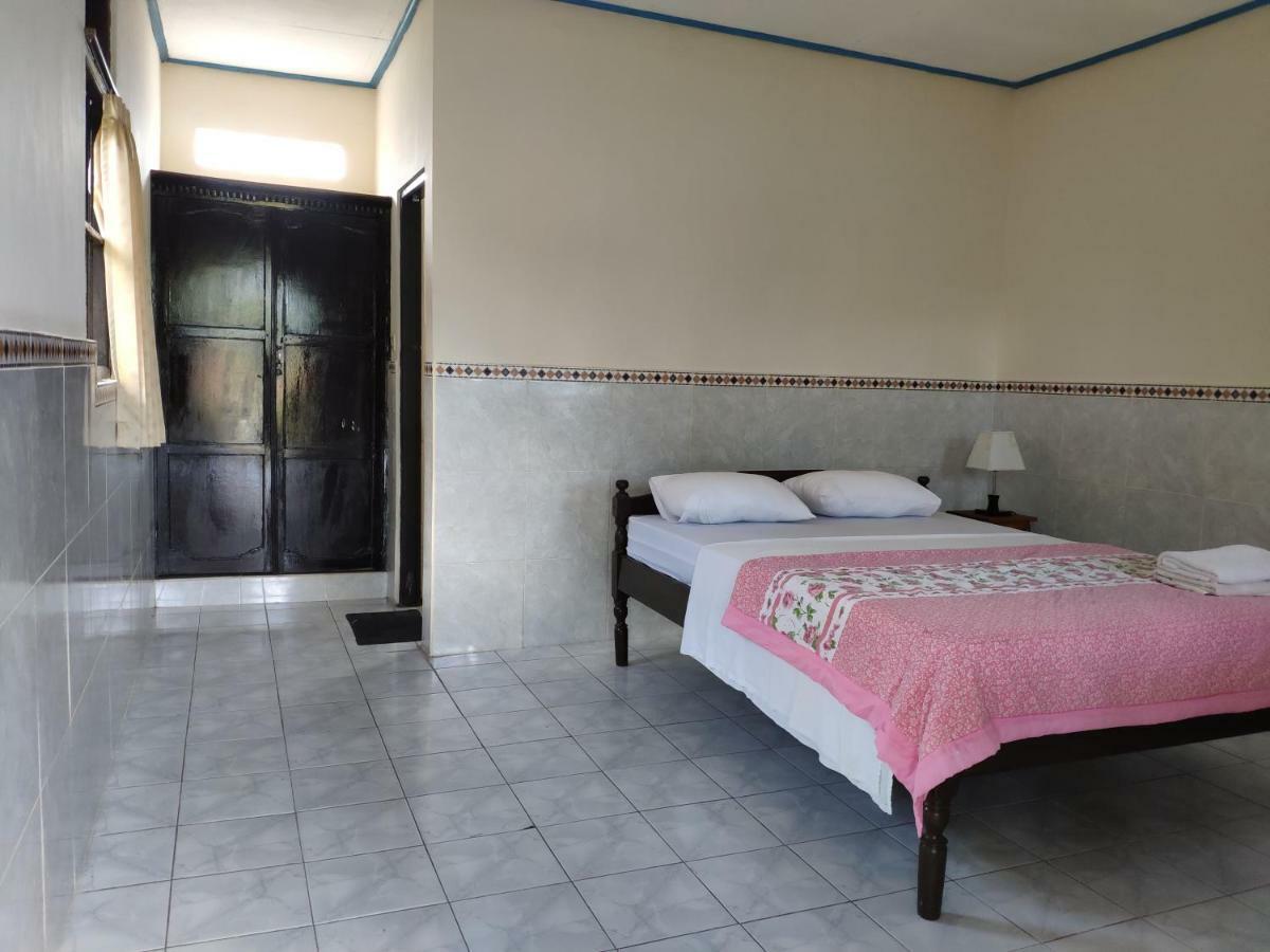 Rijasa Homestay Karangasem エクステリア 写真