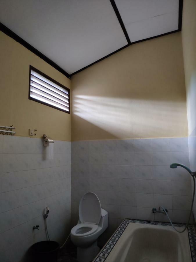 Rijasa Homestay Karangasem エクステリア 写真