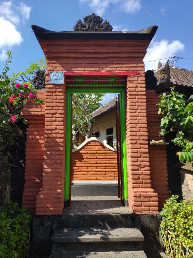 Rijasa Homestay Karangasem エクステリア 写真