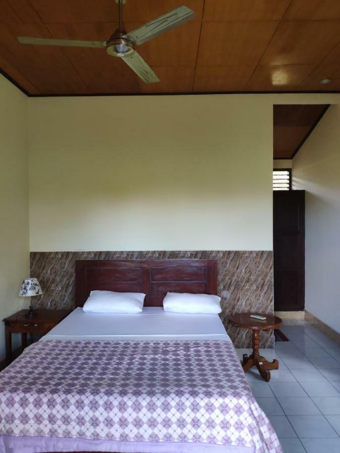 Rijasa Homestay Karangasem エクステリア 写真